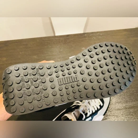 Puma Men's Black and White Sneakers - Picture 6 of 10